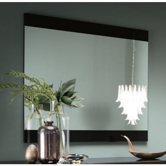 Corner outlet furniture store